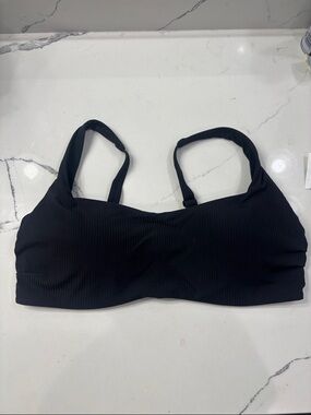 Black supportive bikini top with underwire and padding
